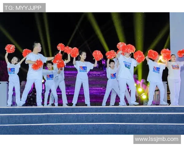 亚运会特别报道：北京篮球队拼搏历程与荣耀瞬间的背后故事